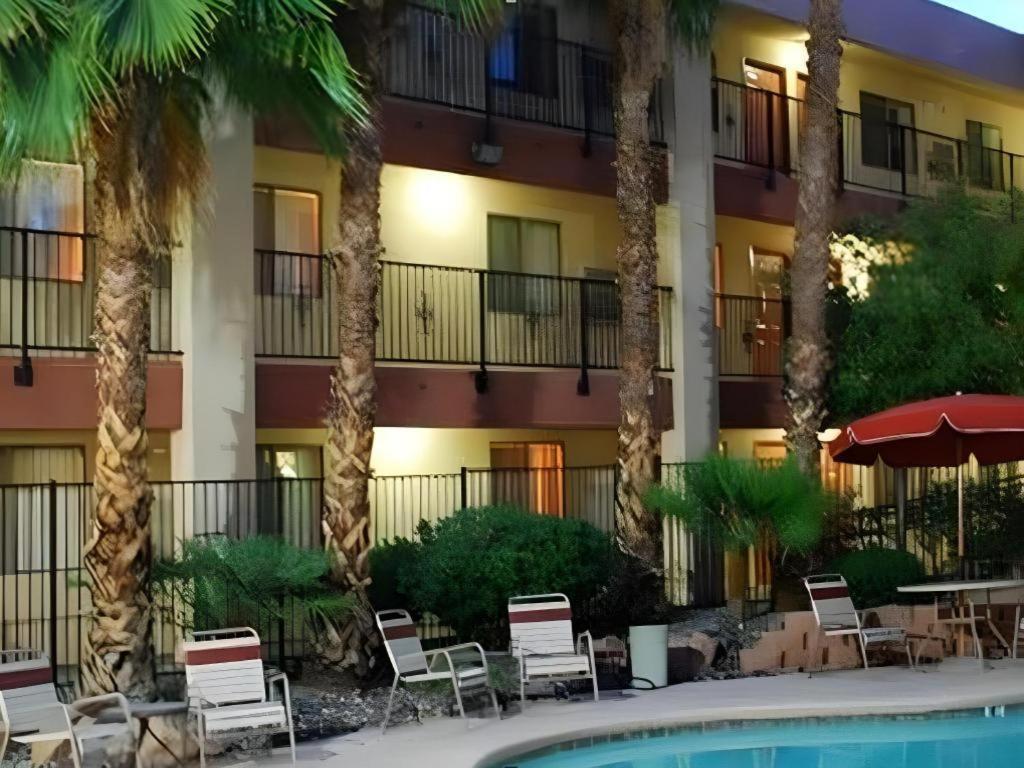 Nellis Suites At Main Gate Hotel Las Vegas Kültér fotó